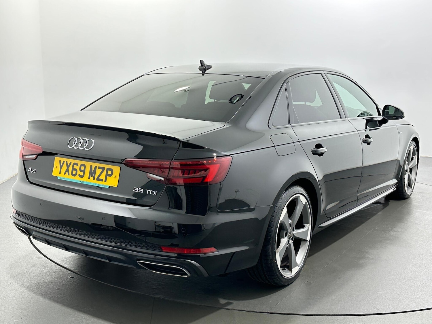 Used Audi A4 2019 for sale - 77441181: Photo 8