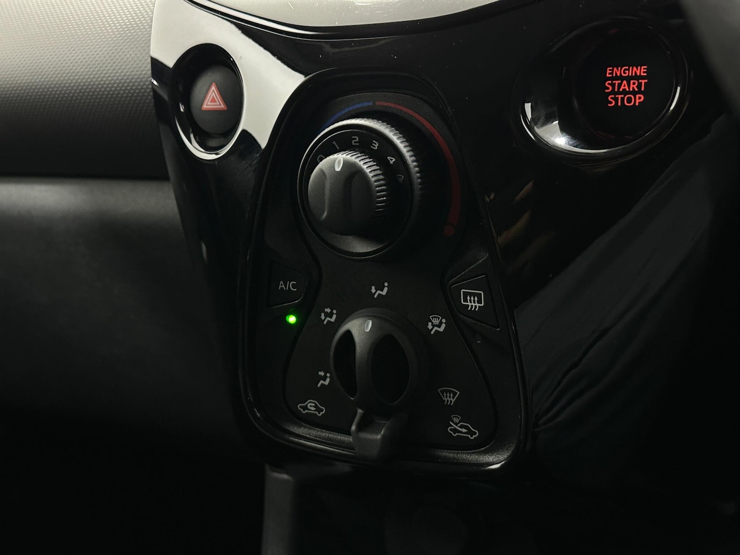 Used Peugeot 108 2020 for sale - 76878476: Photo 20