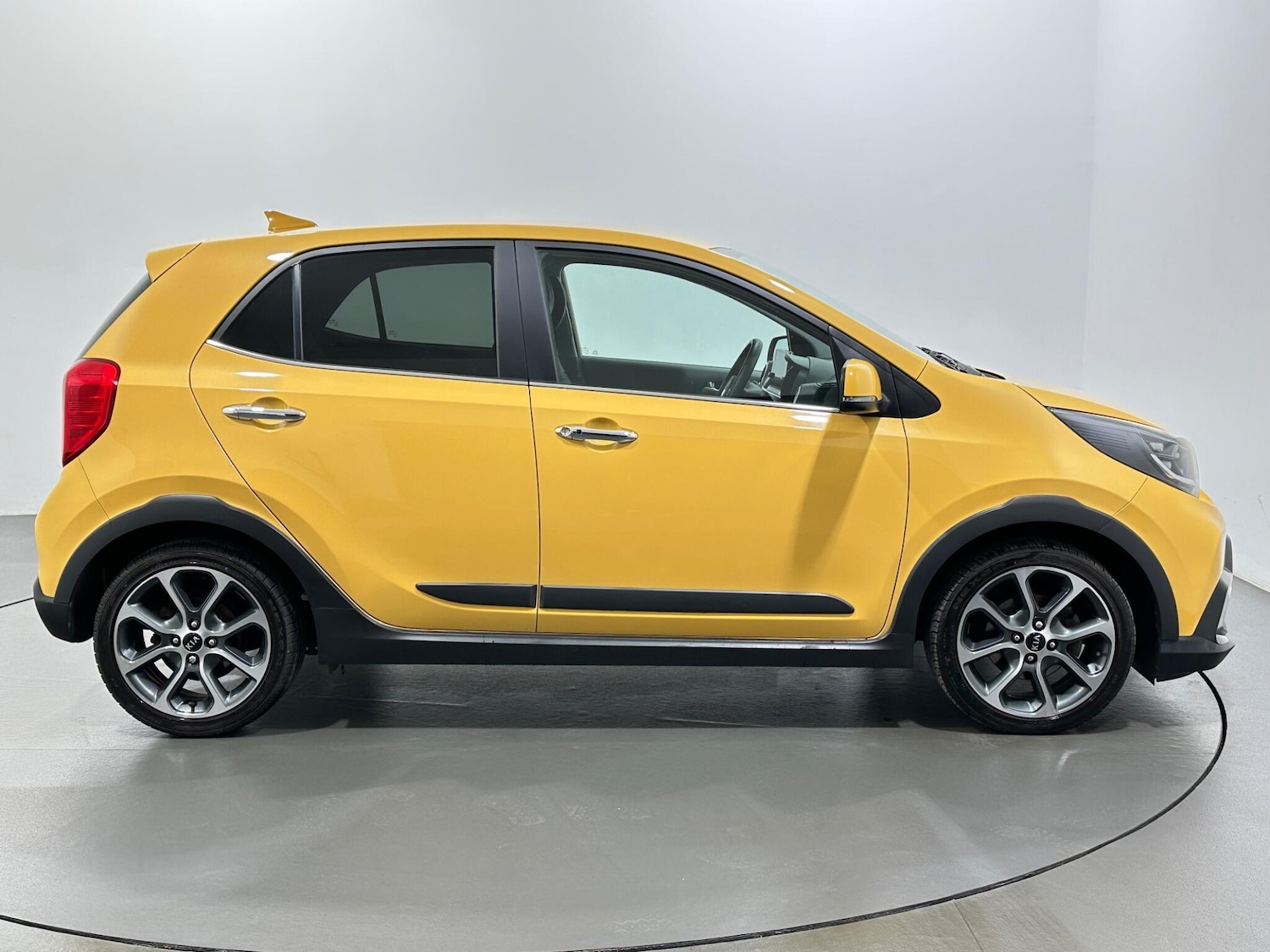 Used Kia Picanto 2021 for sale - 77109672: Photo 9