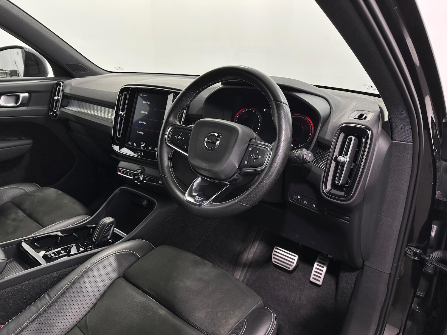 Used Volvo XC40 2020 for sale - 77202852: Photo 10