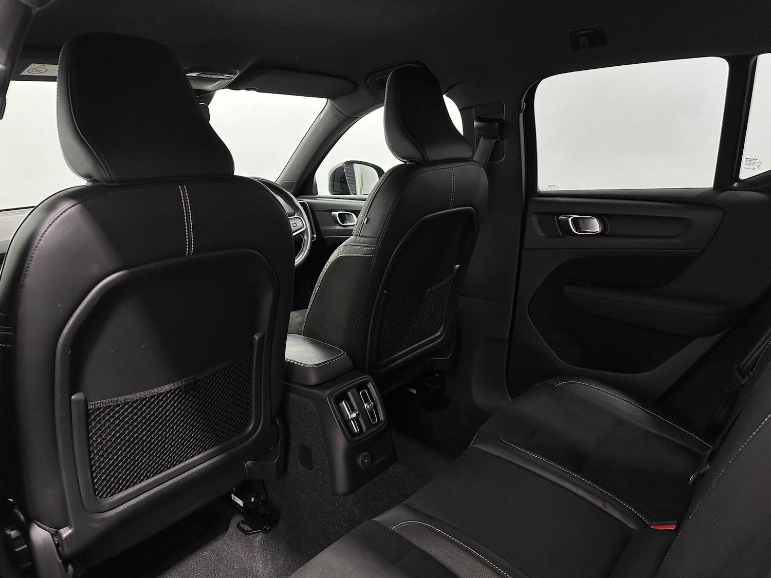 Used Volvo XC40 2020 for sale - 77202852: Photo 34