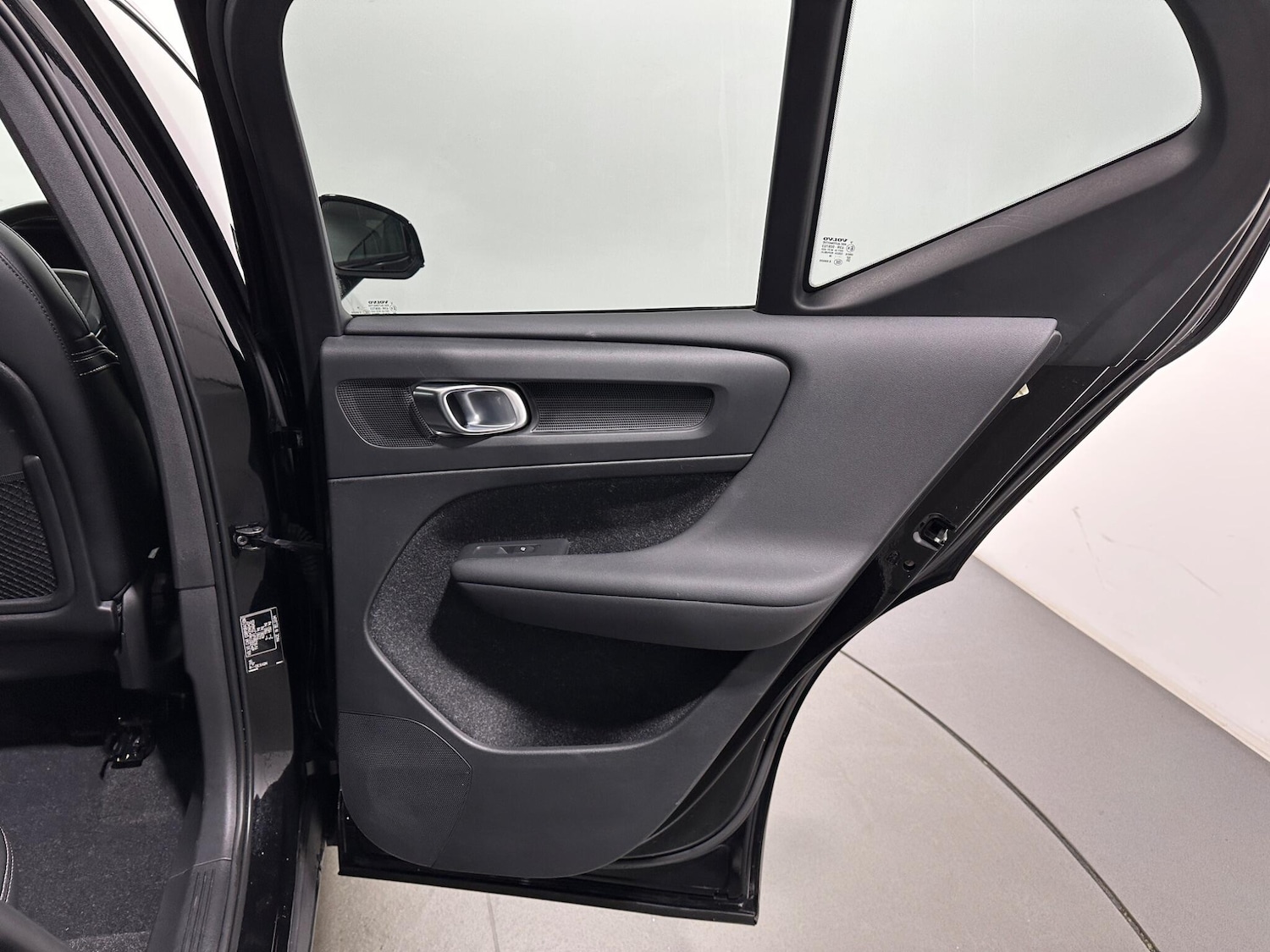 Used Volvo XC40 2020 for sale - 77202852: Photo 39