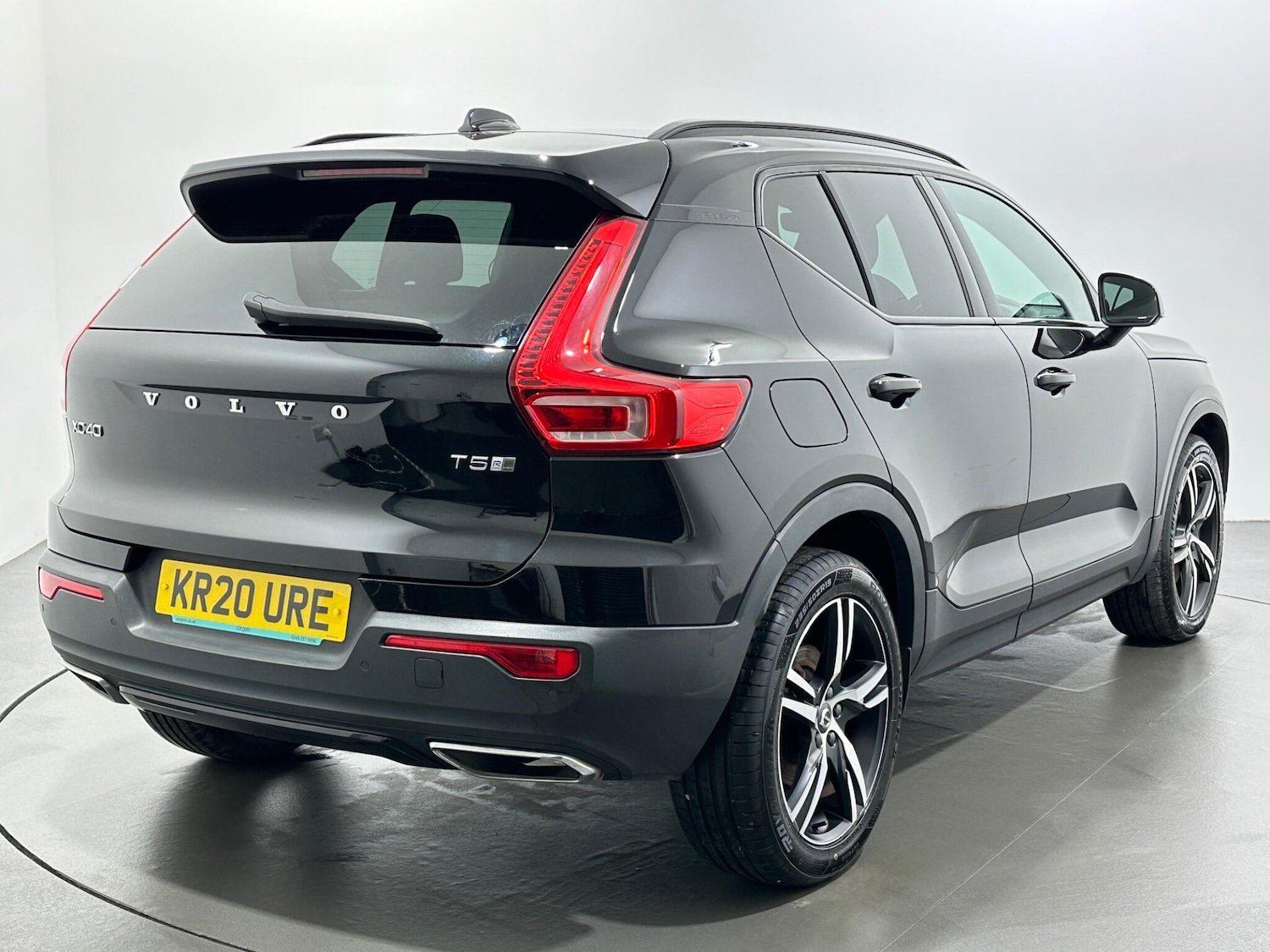 Used Volvo XC40 2020 for sale - 77202852: Photo 8