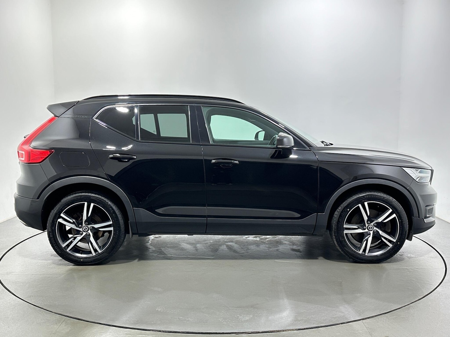 Used Volvo XC40 2020 for sale - 77202852: Photo 9