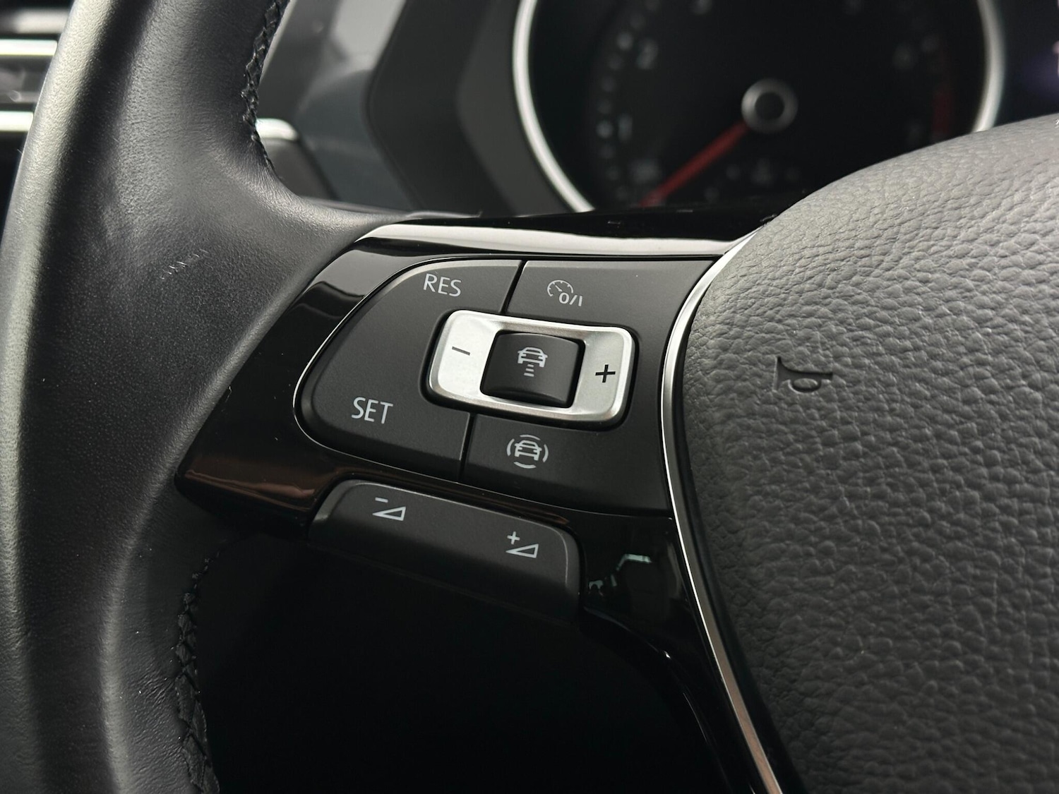 Used Volkswagen Tiguan 2020 for sale - 76878840: Photo 13