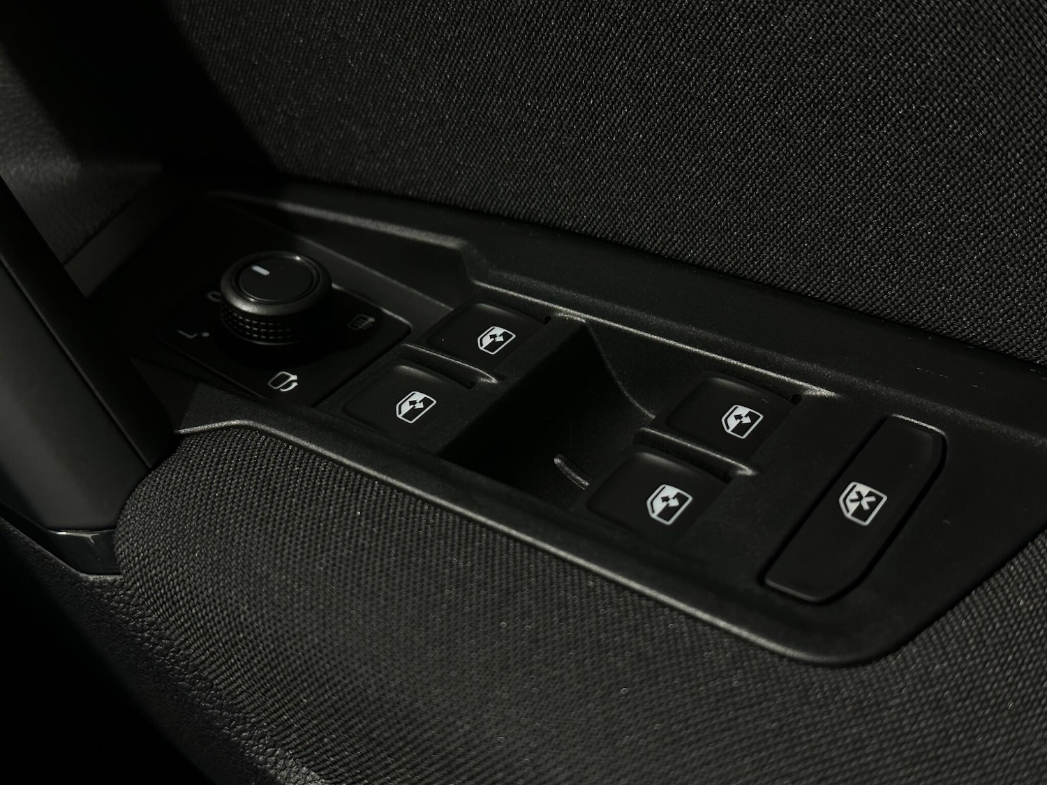 Used Volkswagen Tiguan 2020 for sale - 76878840: Photo 17