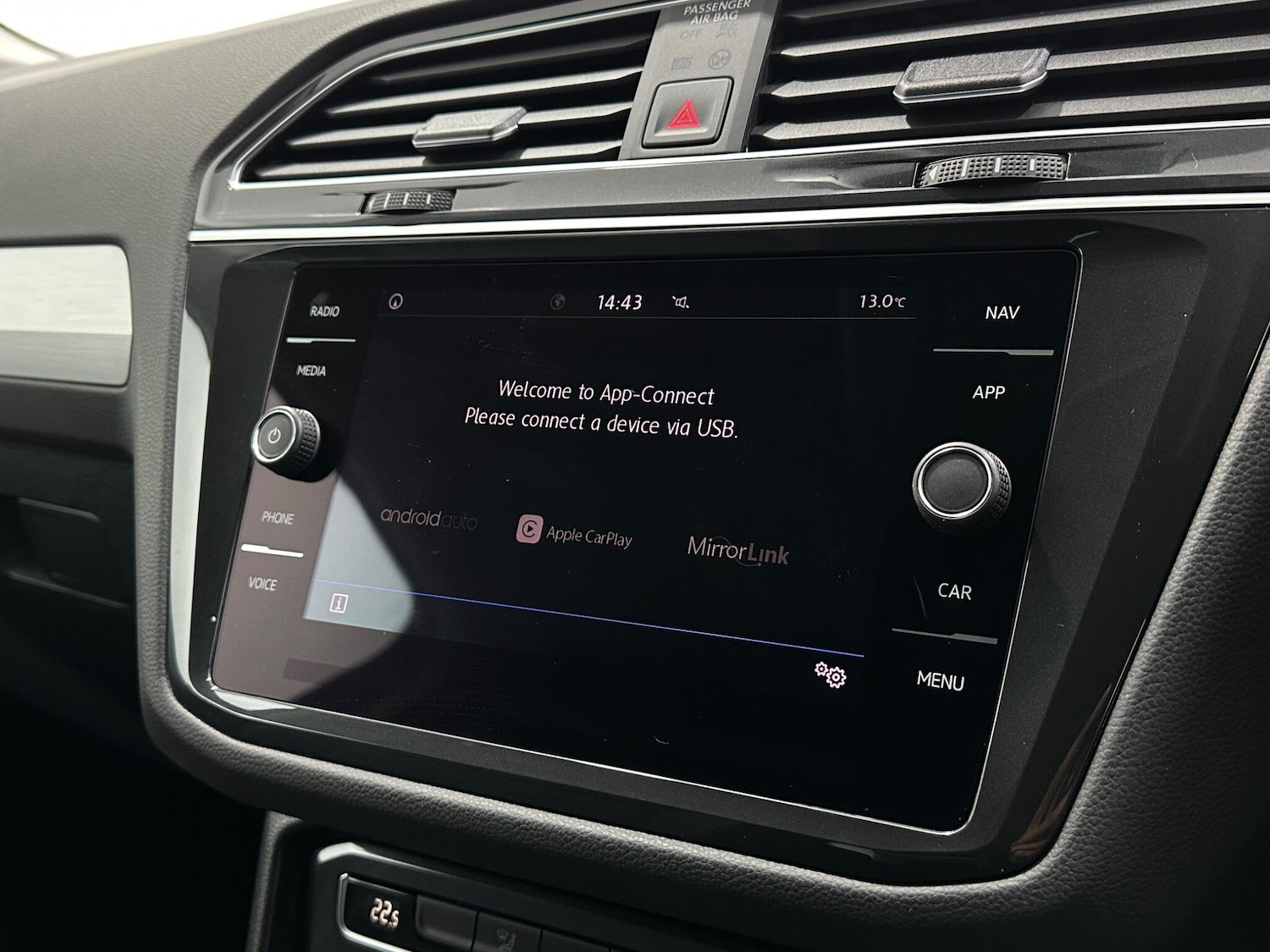 Used Volkswagen Tiguan 2020 for sale - 76878840: Photo 23