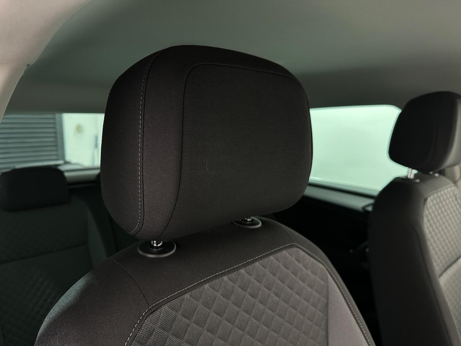 Used Volkswagen Tiguan 2020 for sale - 76878840: Photo 32