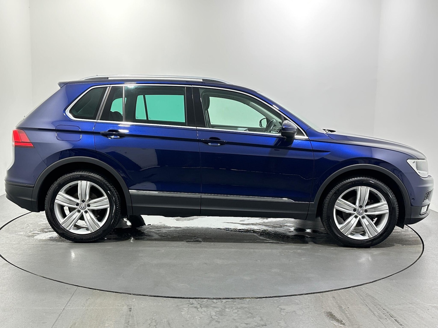 Used Volkswagen Tiguan 2020 for sale - 76878840: Photo 9