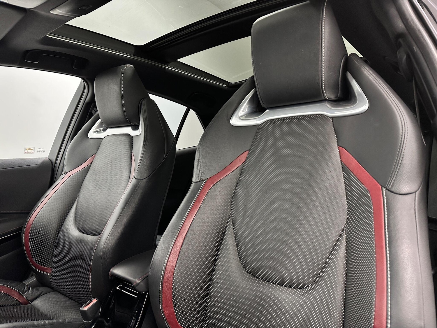 Used Toyota Corolla 2019 for sale - 77612302: Photo 34