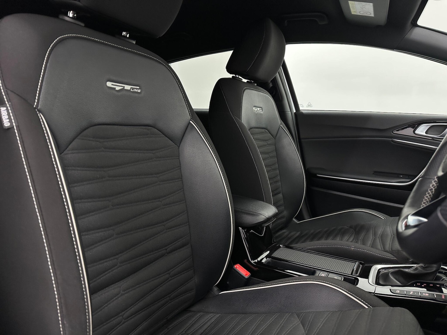 Used Kia Pro Ceed 2023 for sale - 78184426: Photo 30