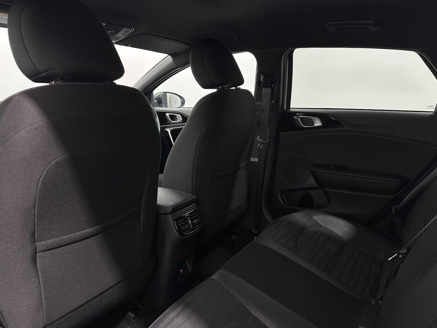 Used Kia Pro Ceed 2023 for sale - 78184426: Photo 37