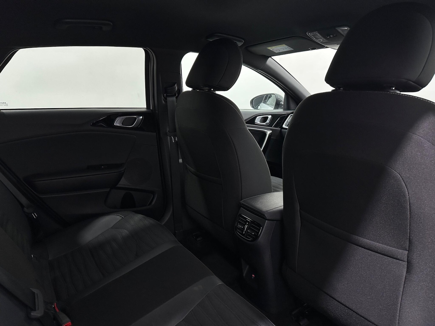 Used Kia Pro Ceed 2023 for sale - 78184426: Photo 40