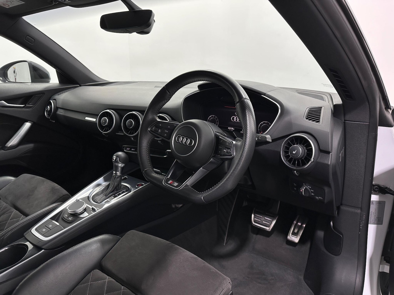 Used Audi TT 2019 for sale - 76878452: Photo 10