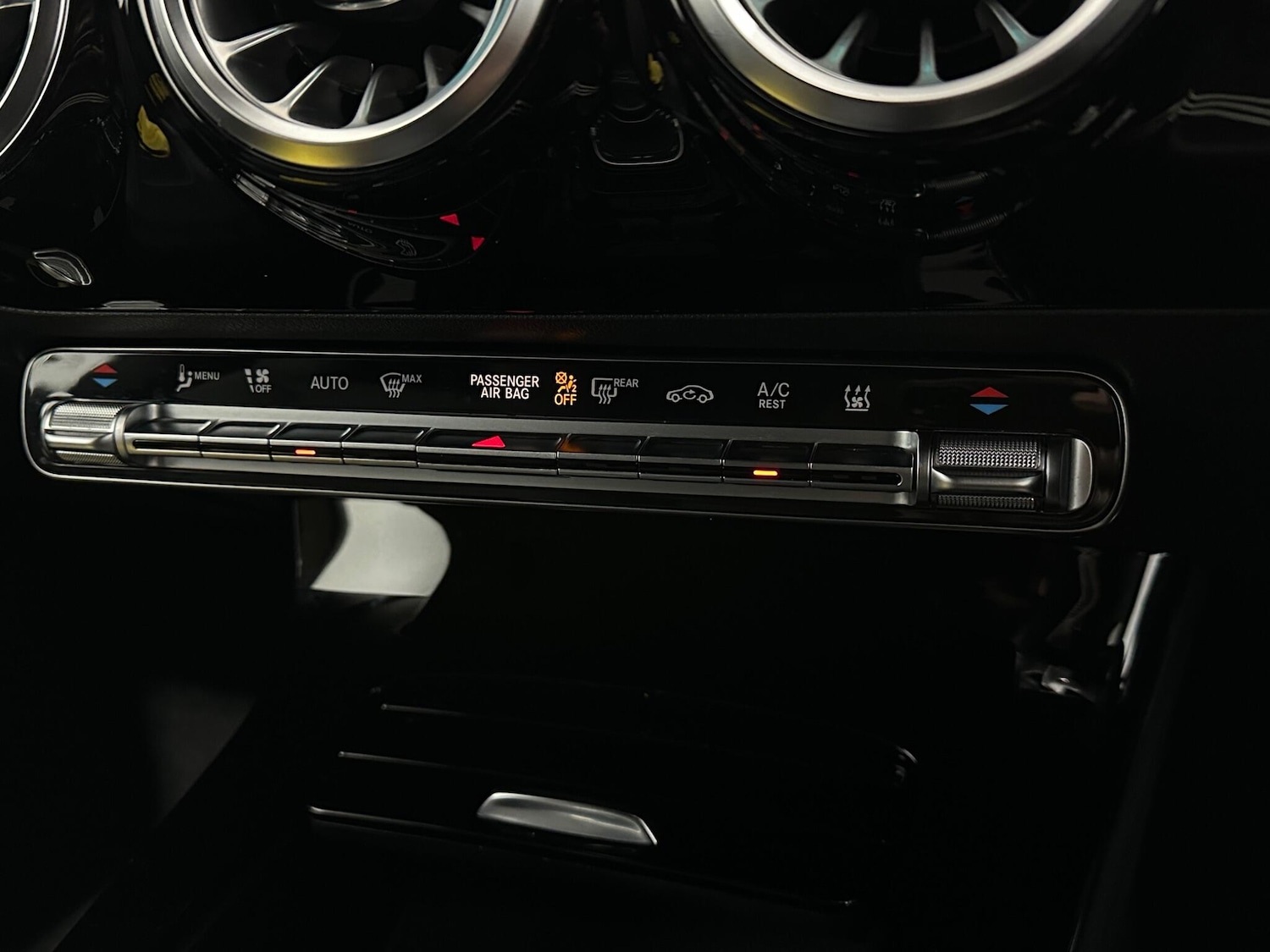 Used Mercedes-Benz CLA 2021 for sale - 77550756: Photo 23