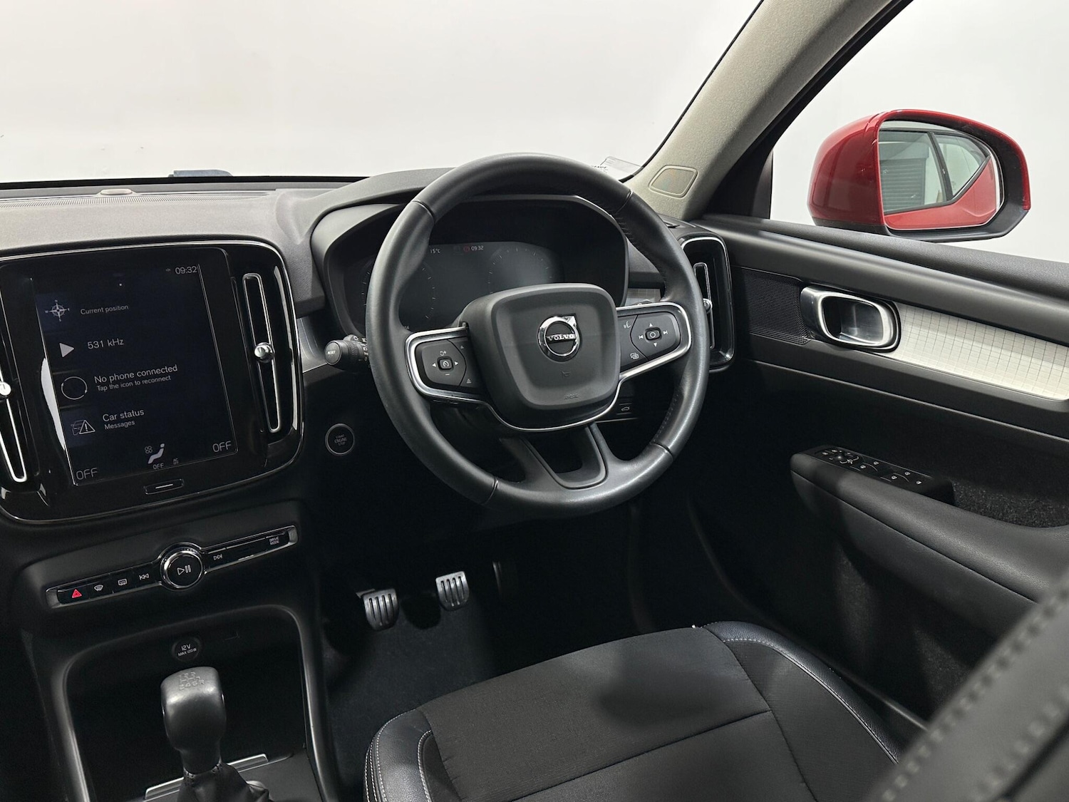 Used Volvo XC40 2018 for sale - 76878549: Photo 11