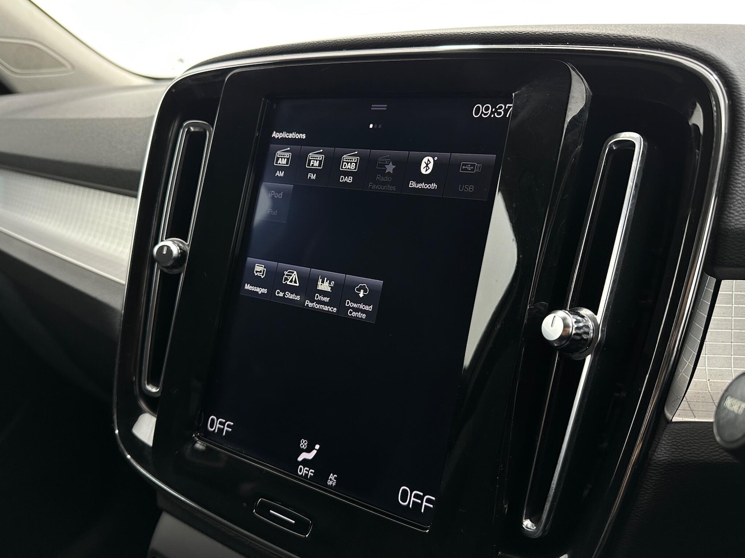 Used Volvo XC40 2018 for sale - 76878549: Photo 23