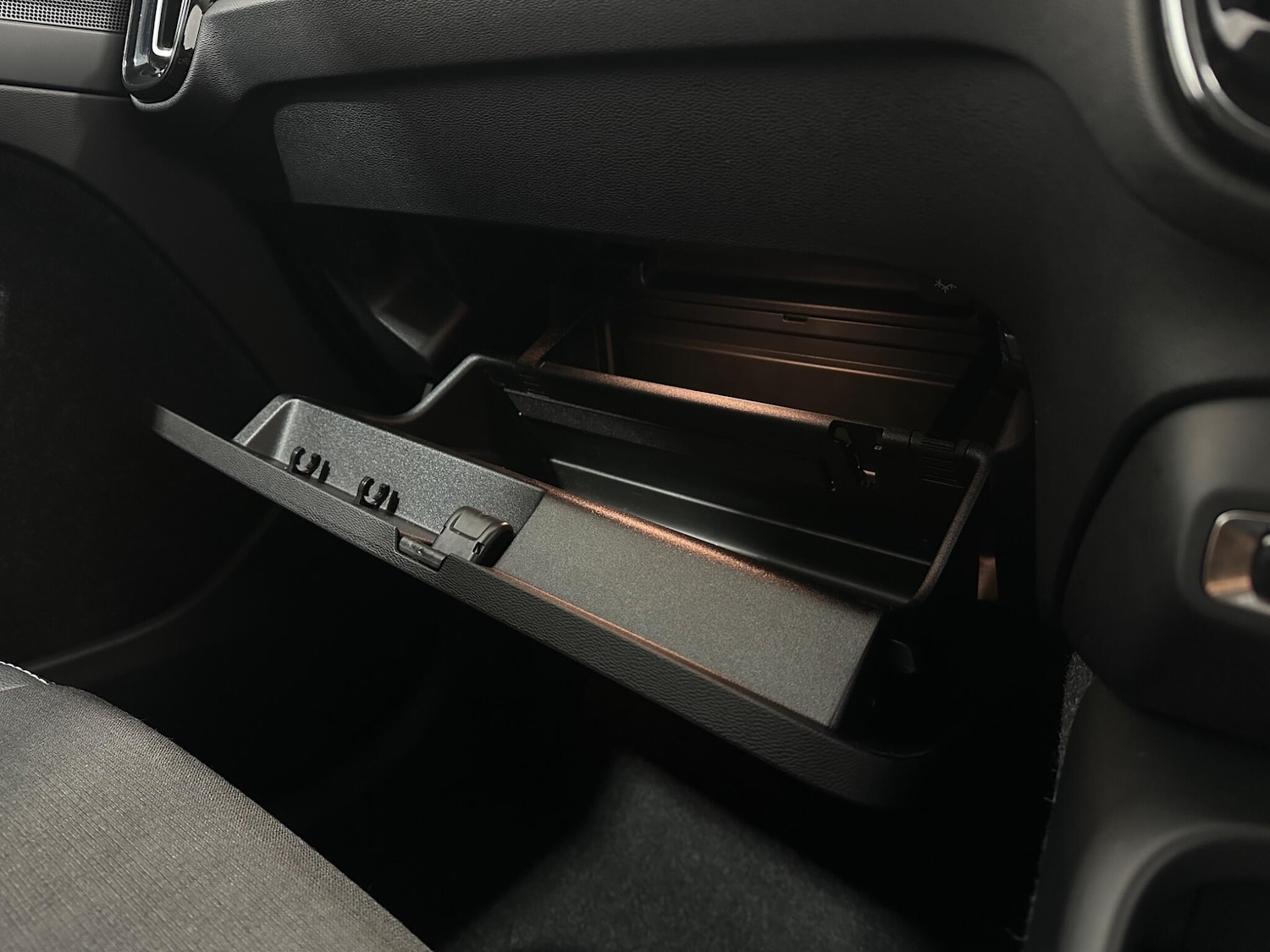 Used Volvo XC40 2018 for sale - 76878549: Photo 25