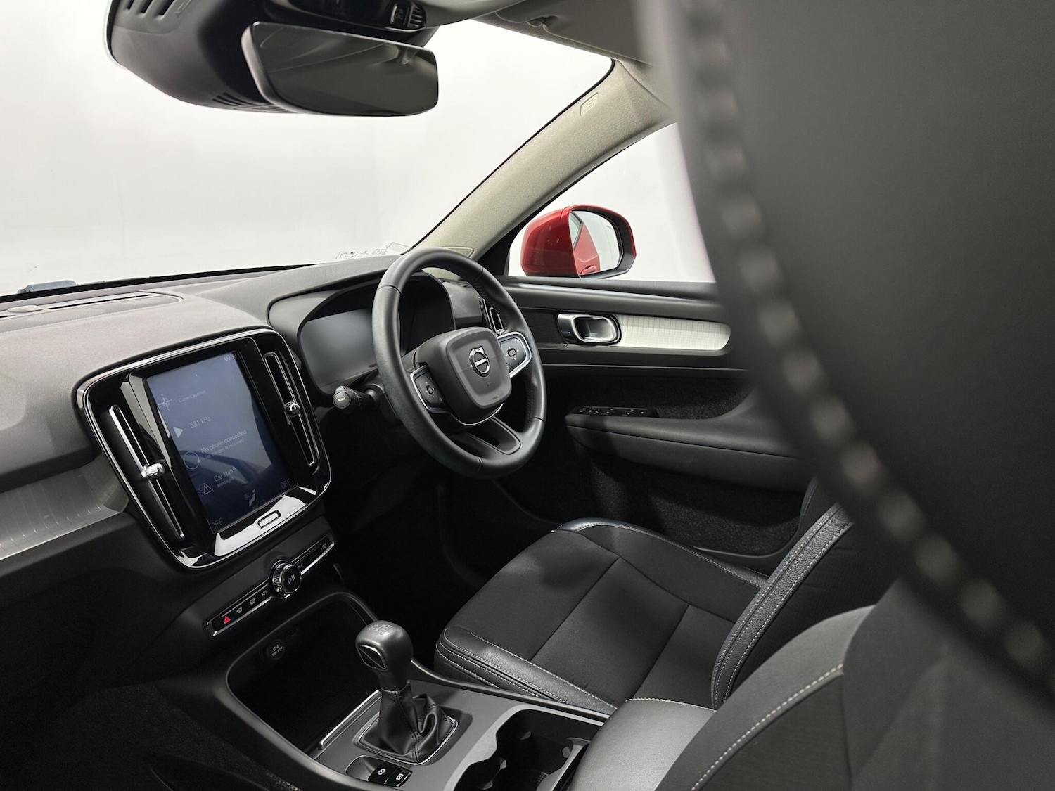 Used Volvo XC40 2018 for sale - 76878549: Photo 26