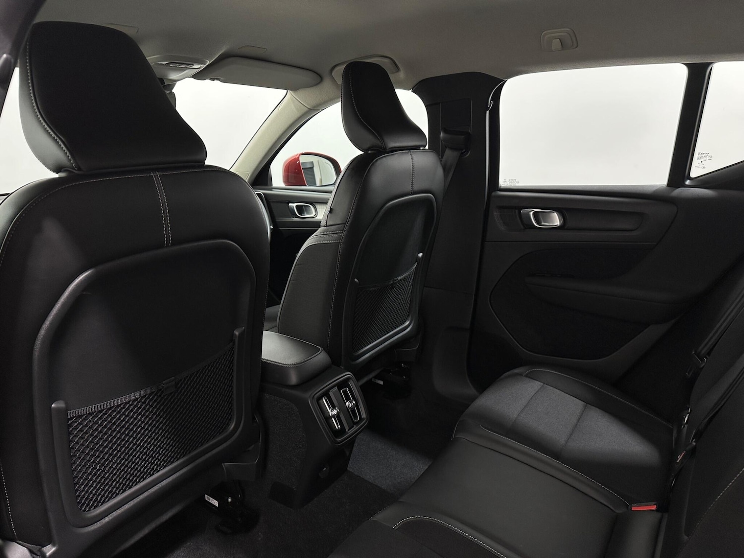 Used Volvo XC40 2018 for sale - 76878549: Photo 35