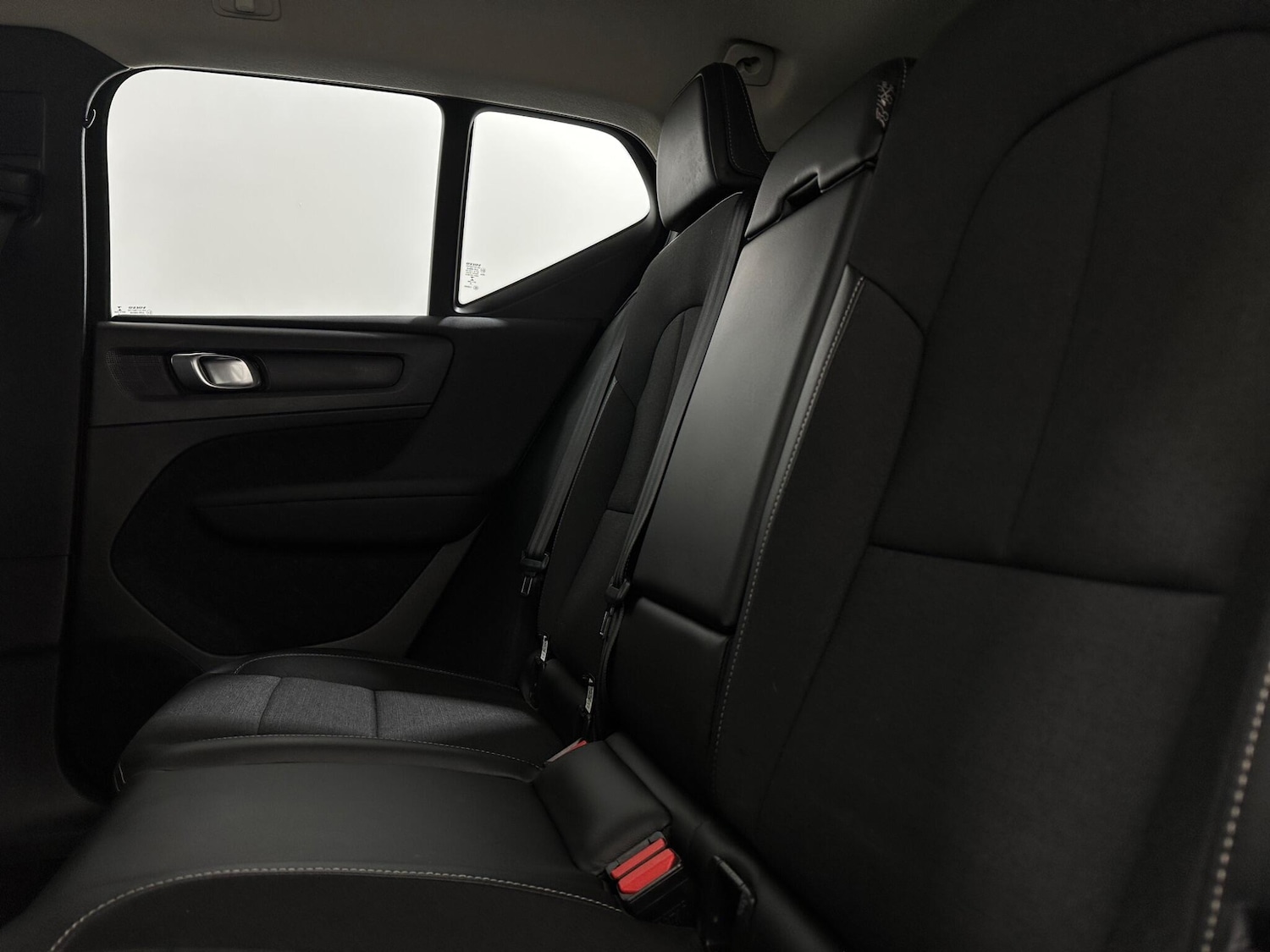 Used Volvo XC40 2018 for sale - 76878549: Photo 36