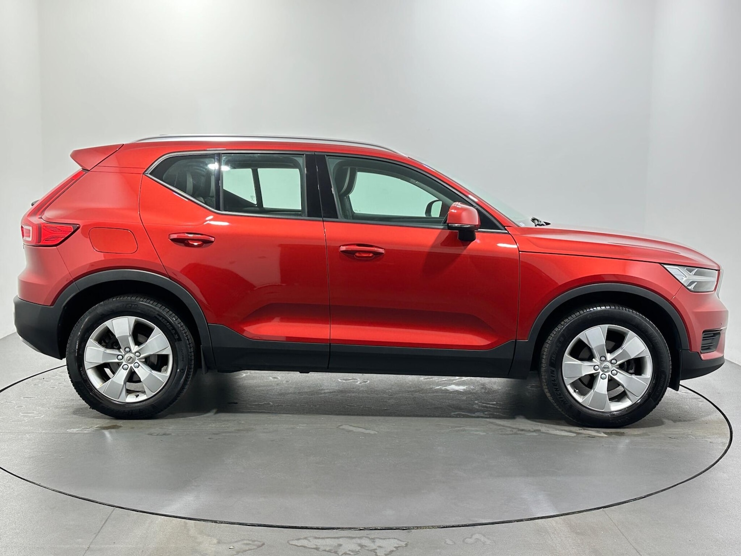 Used Volvo XC40 2018 for sale - 76878549: Photo 9