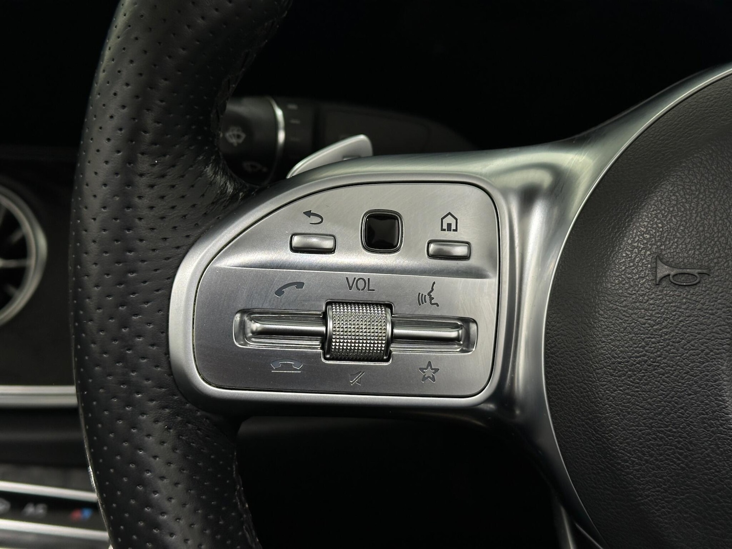 Used Mercedes-Benz E Class 2018 for sale - 77411910: Photo 15