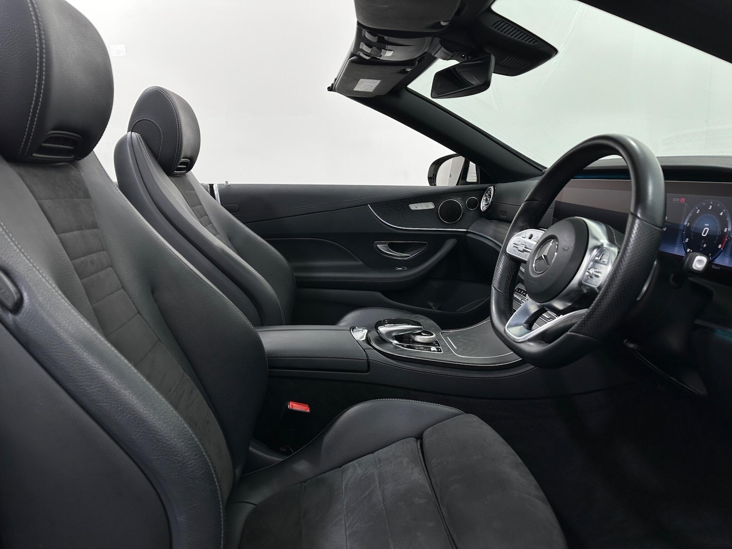 Used Mercedes-Benz E Class 2018 for sale - 77411910: Photo 34