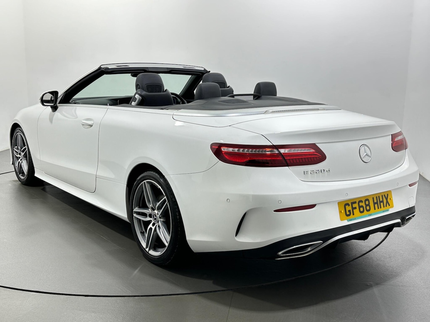 Used Mercedes-Benz E Class 2018 for sale - 77411910: Photo 6