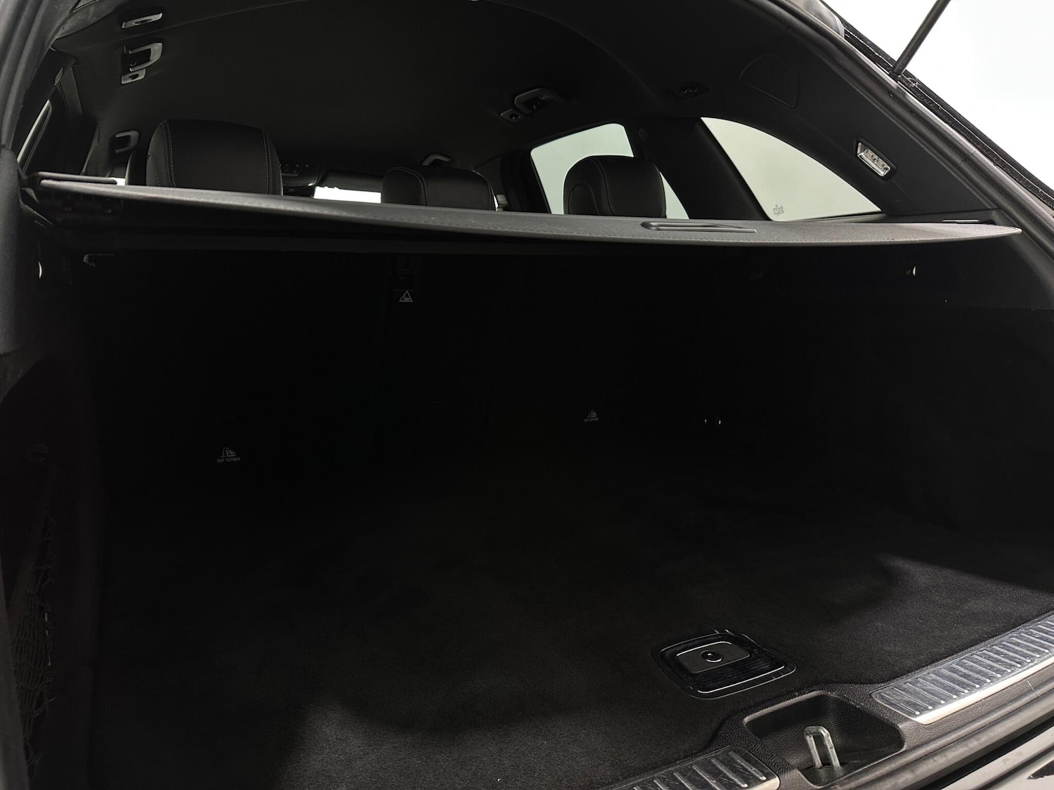 Used Mercedes-Benz GLC 2018 for sale - 77377628: Photo 48