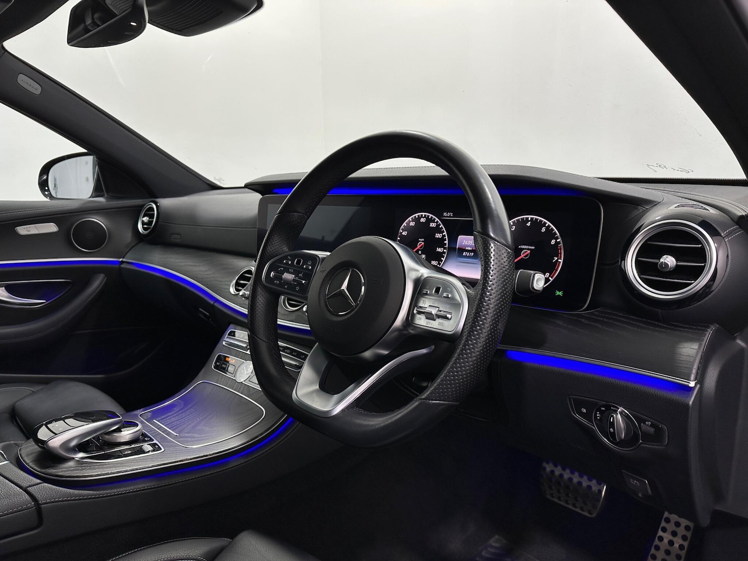 Used Mercedes-Benz E Class 2021 for sale - 76878497: Photo 10