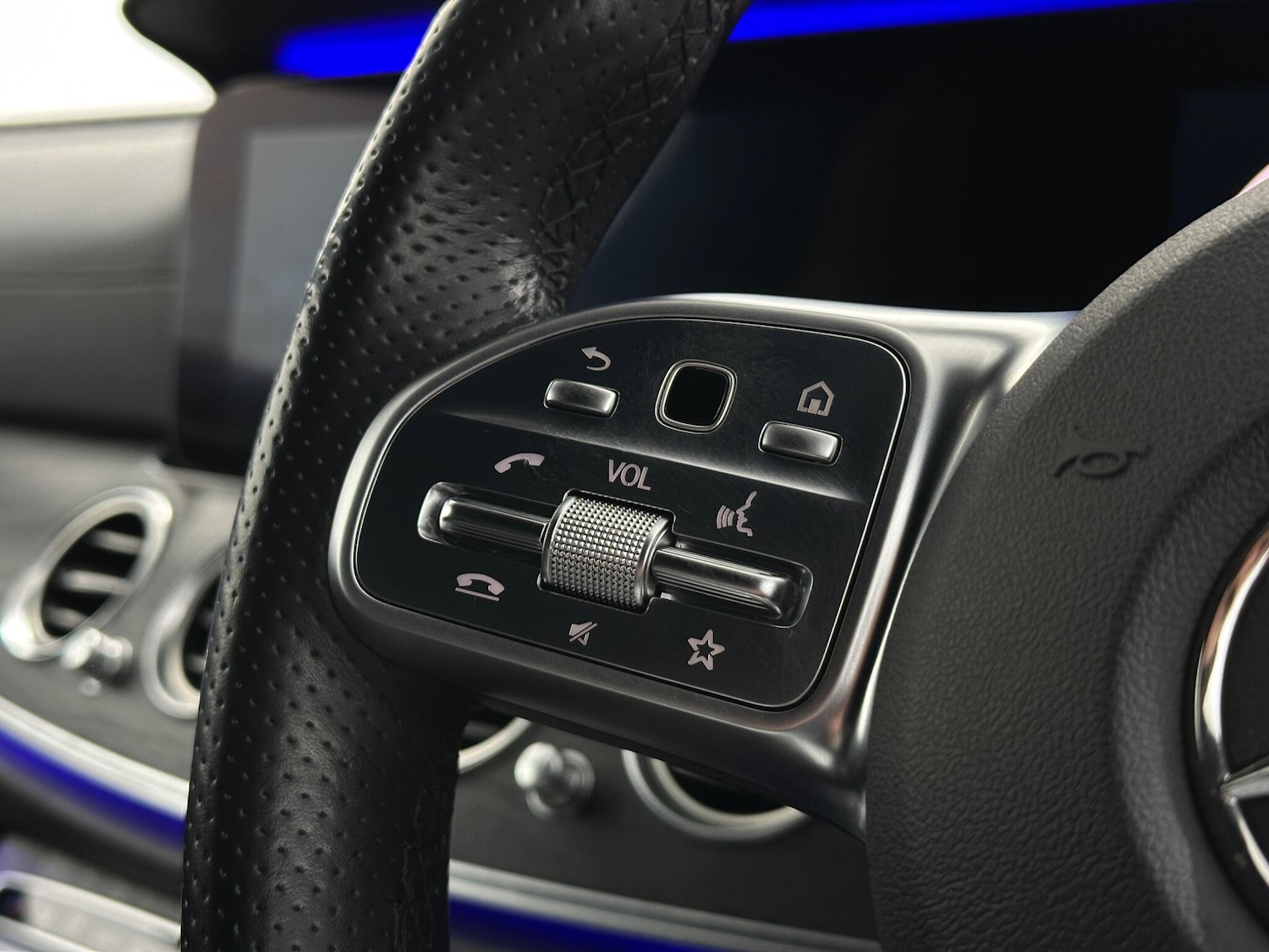 Used Mercedes-Benz E Class 2021 for sale - 76878497: Photo 14