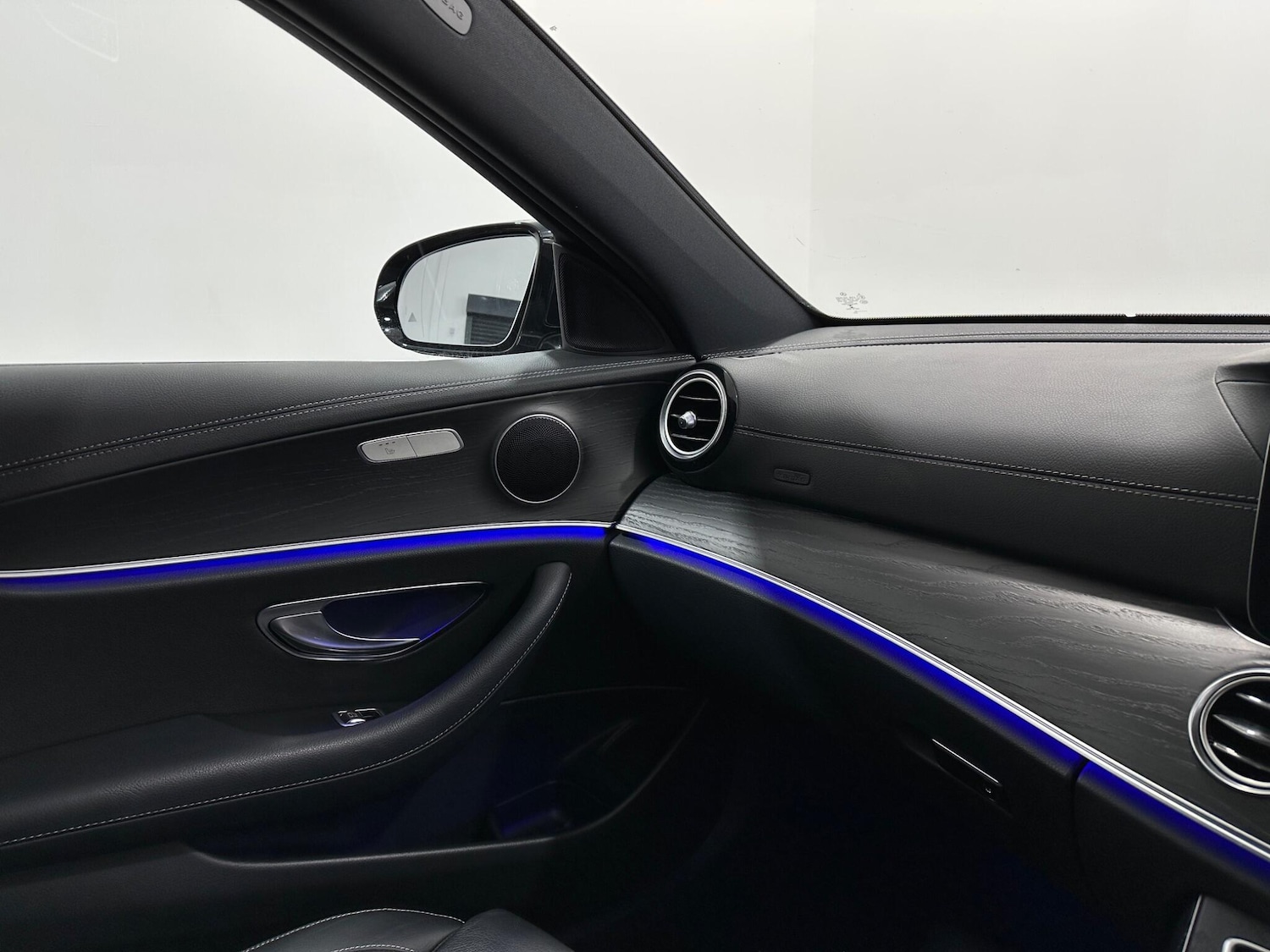 Used Mercedes-Benz E Class 2021 for sale - 76878497: Photo 28