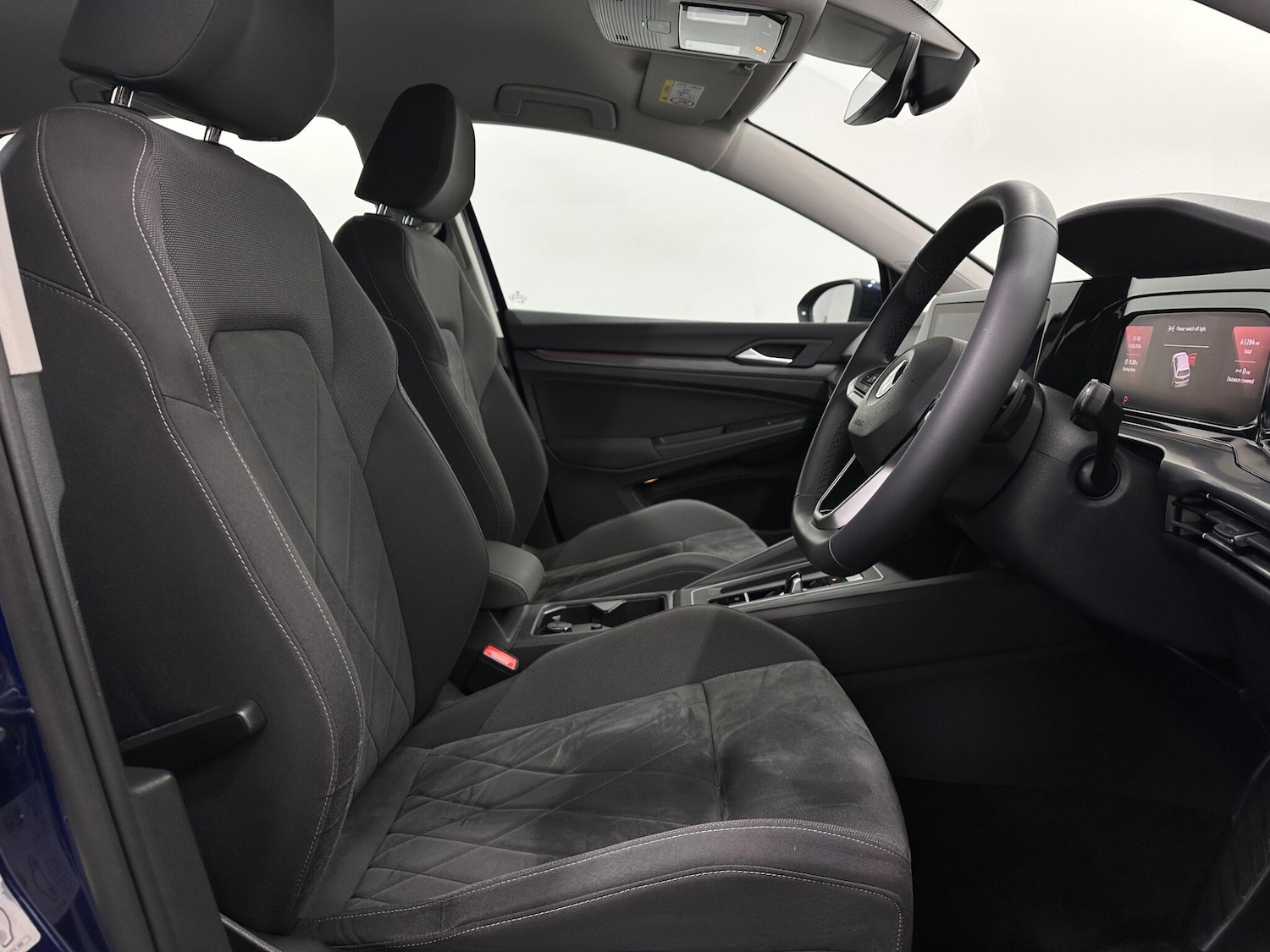 Used Volkswagen Golf 2021 for sale - 77853178: Photo 31