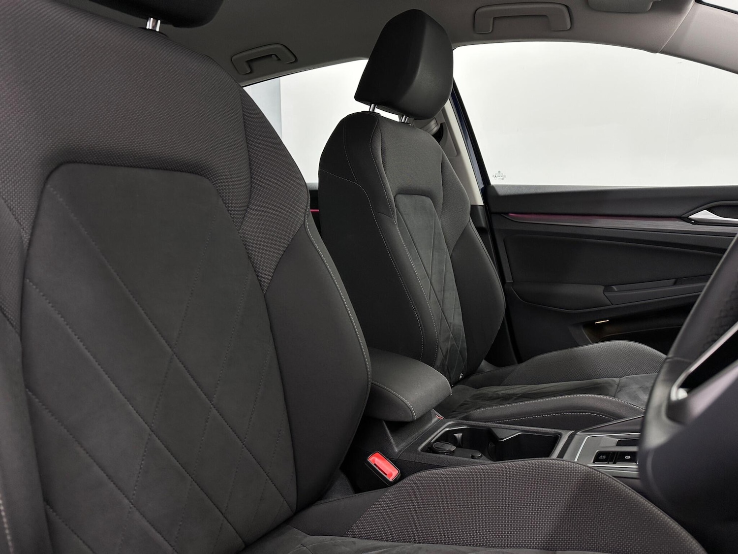 Used Volkswagen Golf 2021 for sale - 77853178: Photo 32