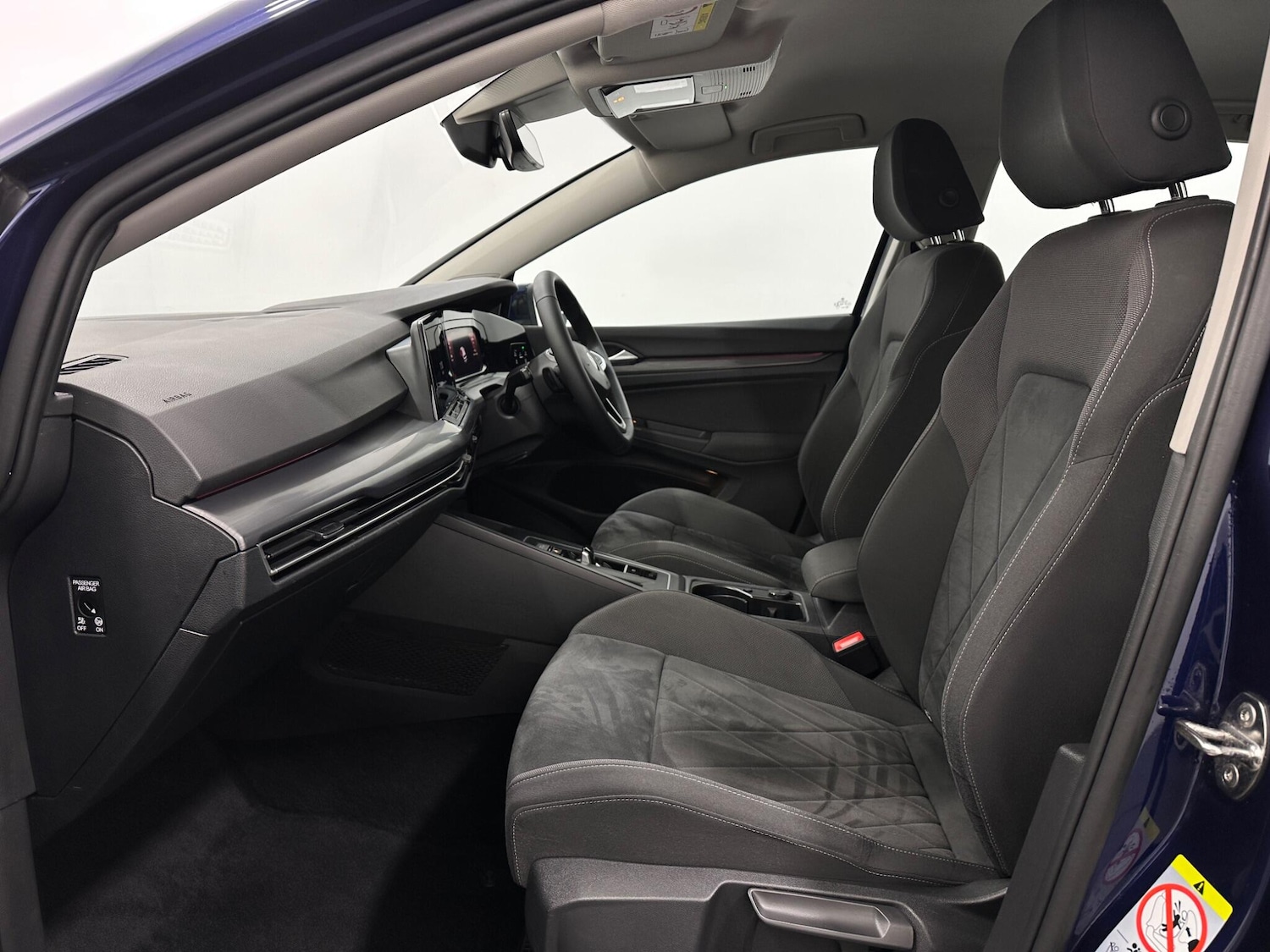 Used Volkswagen Golf 2021 for sale - 77853178: Photo 35