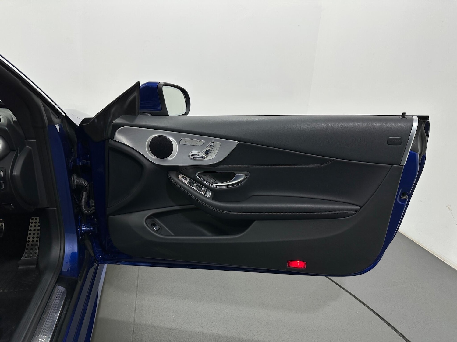 Used Mercedes-Benz C Class for sale - 77266672: Photo 34