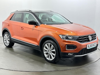 Used Volkswagen T-Roc 2018 for sale - 78958080: Photo