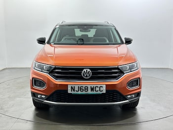 Used Volkswagen T-Roc 2018 for sale - 78958080: Photo
