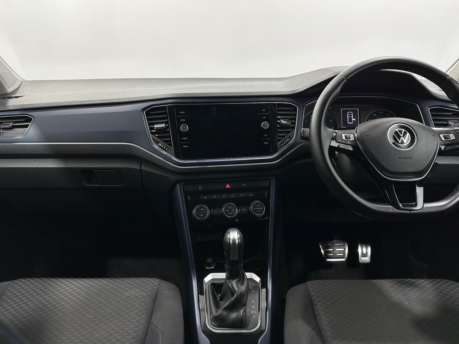 Used Volkswagen T-Roc 2020 for sale - 78184465: Photo 20