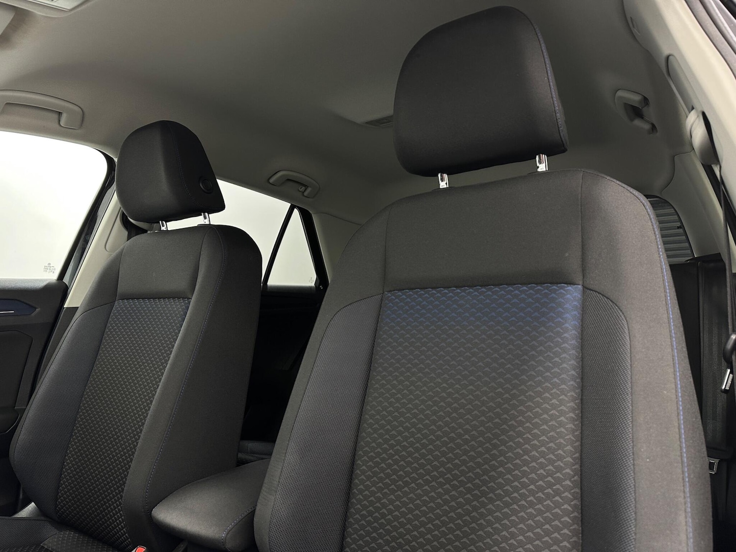 Used Volkswagen T-Roc 2020 for sale - 78184465: Photo 35