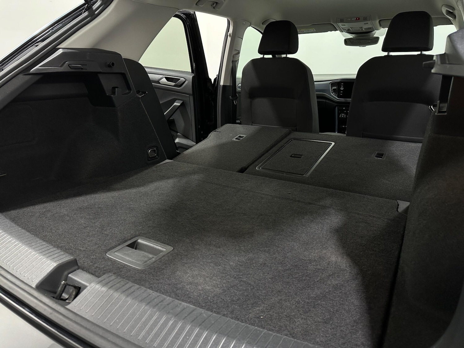 Used Volkswagen T-Roc 2020 for sale - 78184465: Photo 44