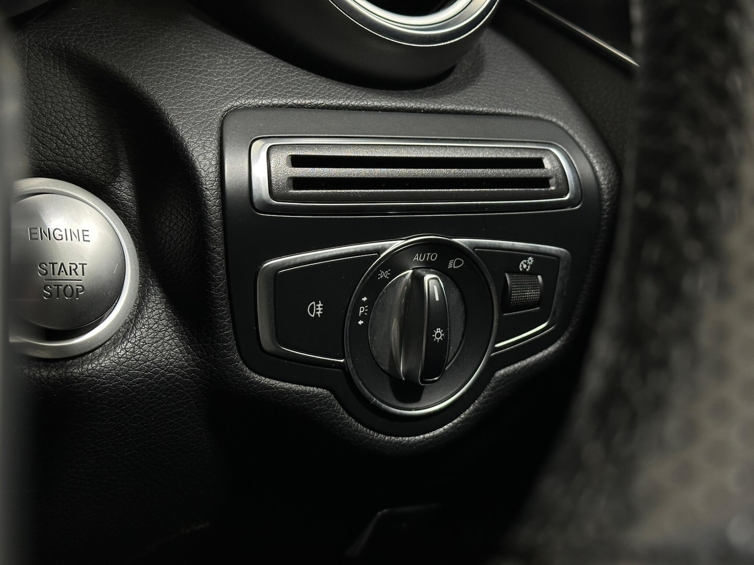 Used Mercedes-Benz C Class 2017 for sale - 78220249: Photo 17