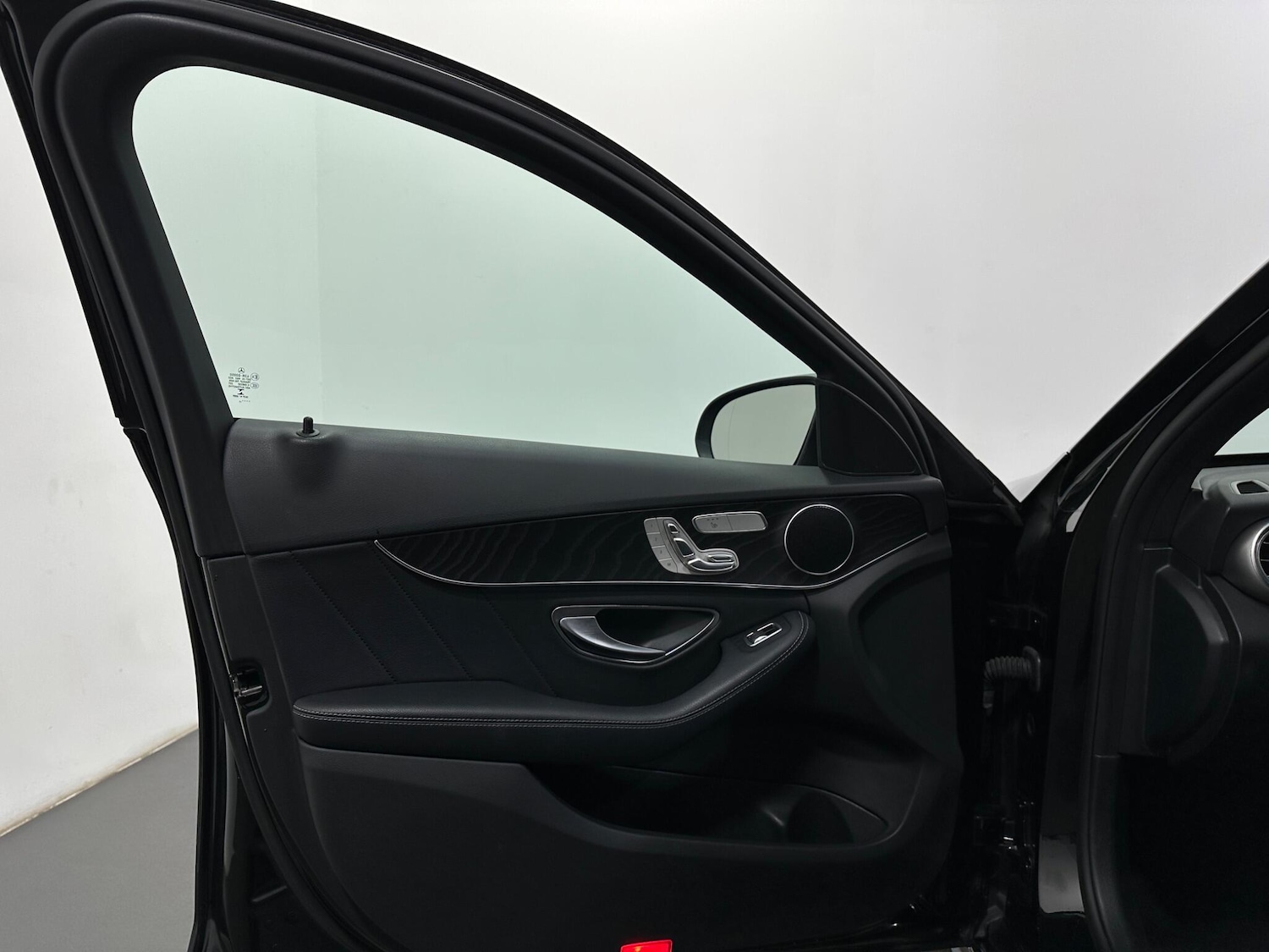 Used Mercedes-Benz C Class 2017 for sale - 78220249: Photo 38