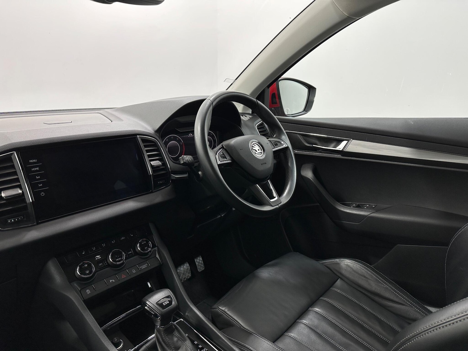 Used Skoda Karoq 2019 for sale - 77238650: Photo 28