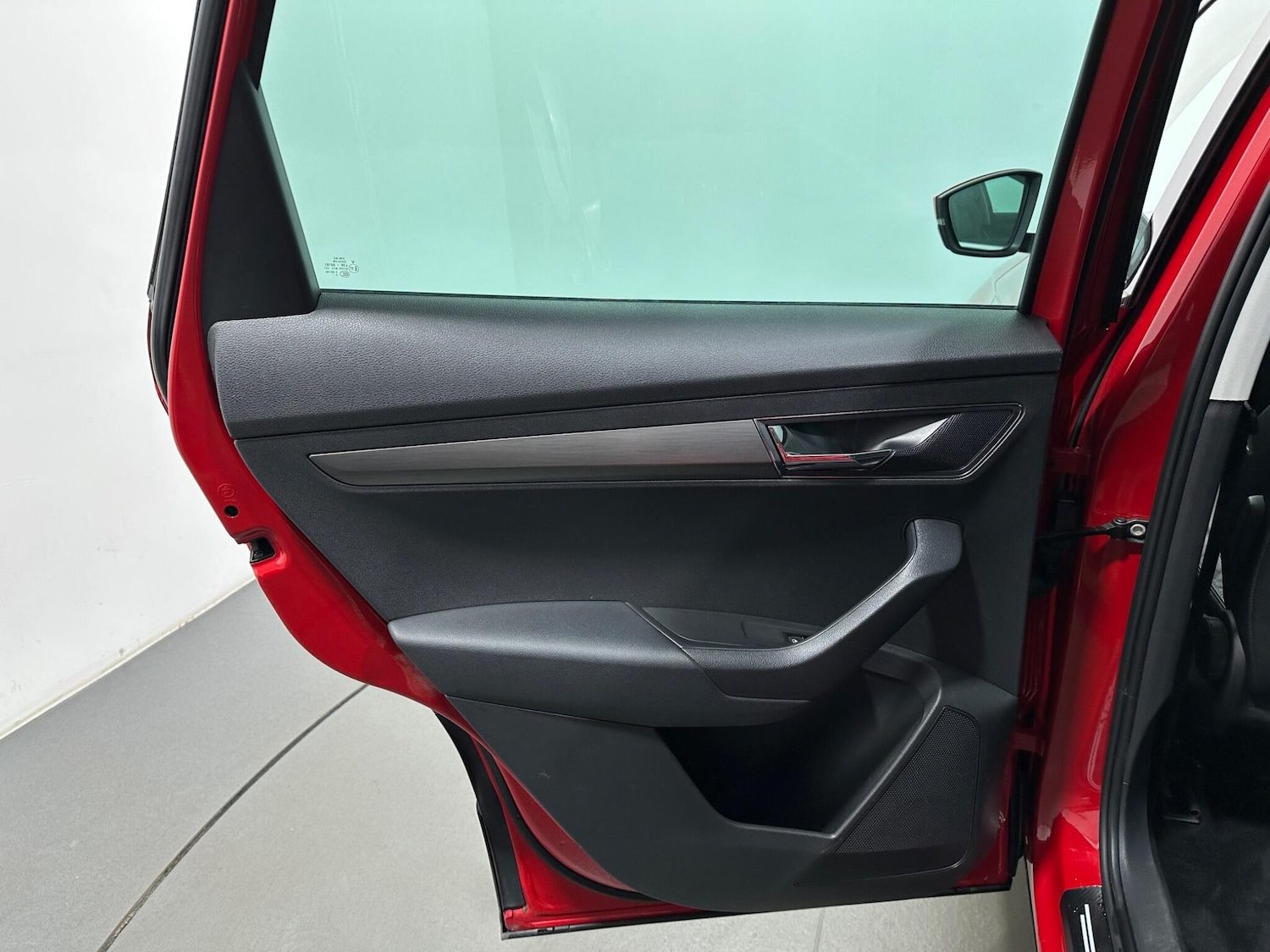 Used Skoda Karoq 2019 for sale - 77238650: Photo 38