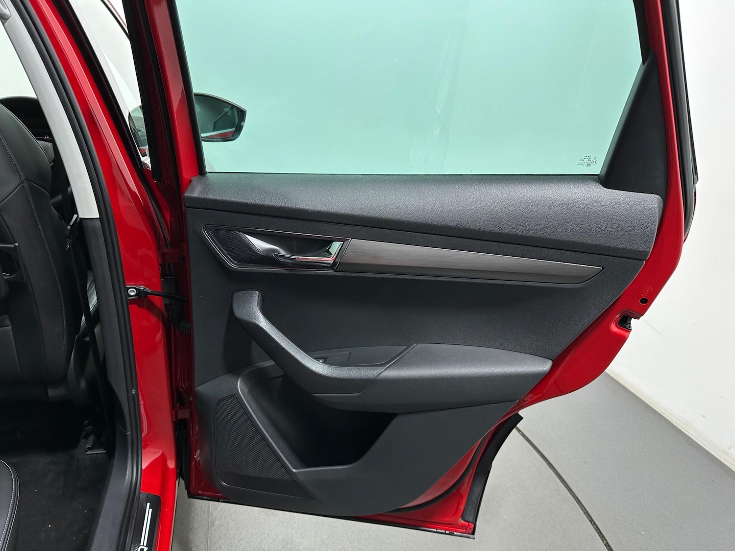 Used Skoda Karoq 2019 for sale - 77238650: Photo 41