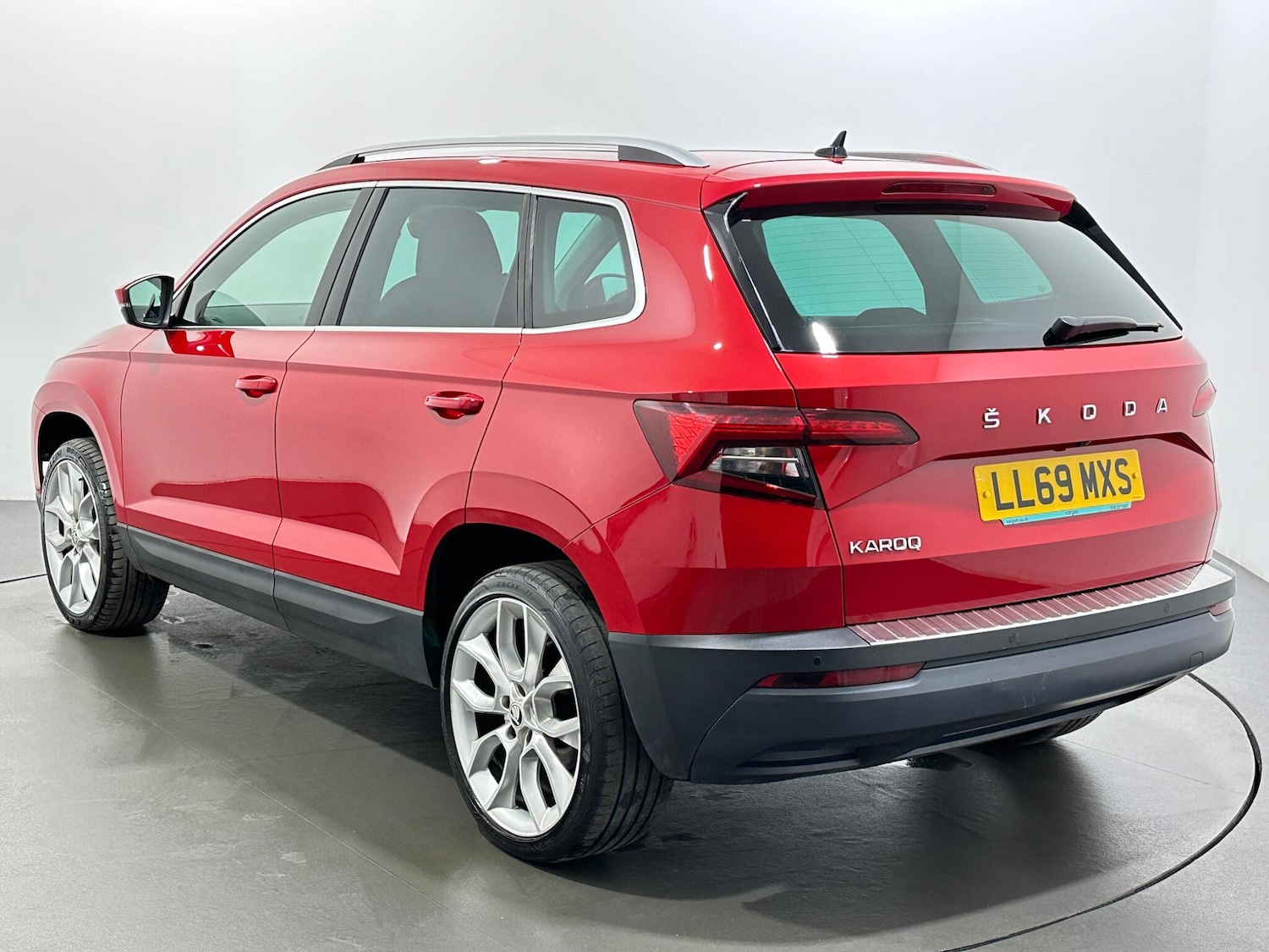 Used Skoda Karoq 2019 for sale - 77238650: Photo 6