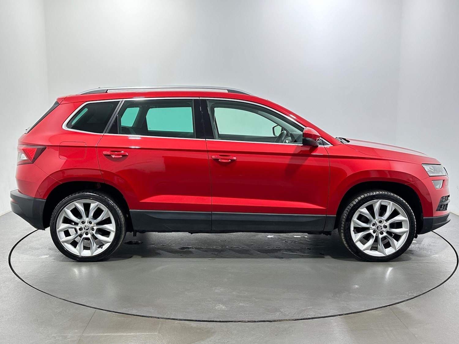 Used Skoda Karoq 2019 for sale - 77238650: Photo 9