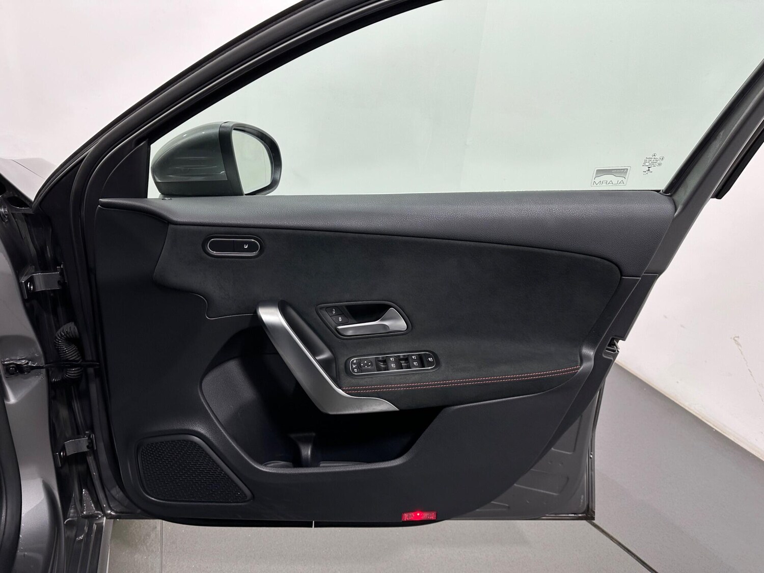 Used Mercedes-Benz A-Class for sale - 78157795: Photo 35